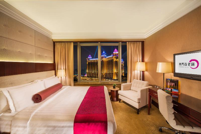 Broadway Macau Hotel Экстерьер фото
